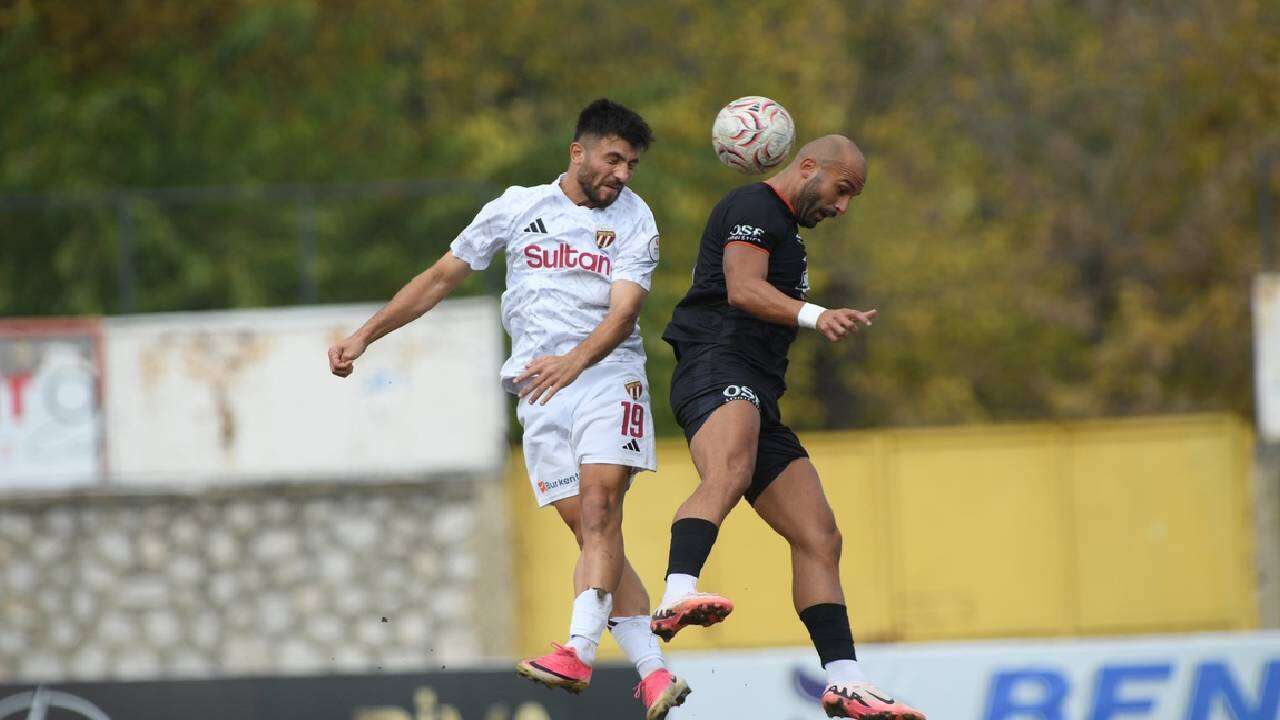 Kadroda istenmemişti: Trabzonspor'un eski yıldızı gol krallığına koşuyor, 7 maçta 5 gol! 3
